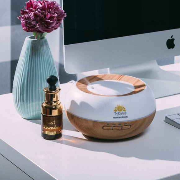 Aroma Diffuser with Lavender Essential Oil - Picture 9 of 15